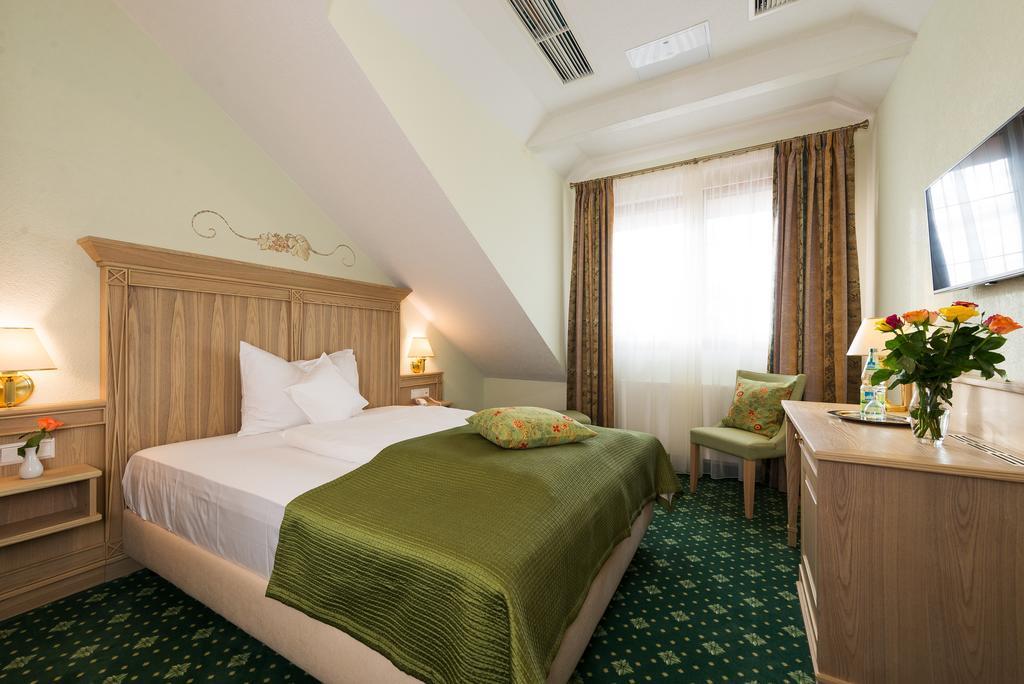 Hotel Rebstock Baden-Baden